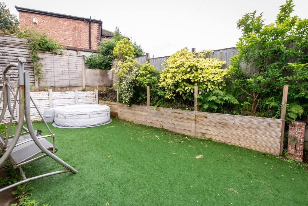 Windsor House 3 Bedrooms Sleeps 8